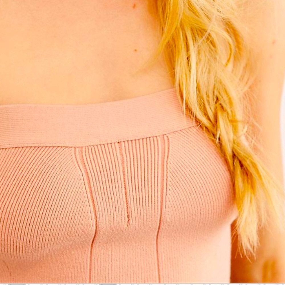 FREE PEOPLE INTIMATELY IN TIME TUBE TOP BEAUTIFUL PINK ROSE COLOR SIZE SMALL